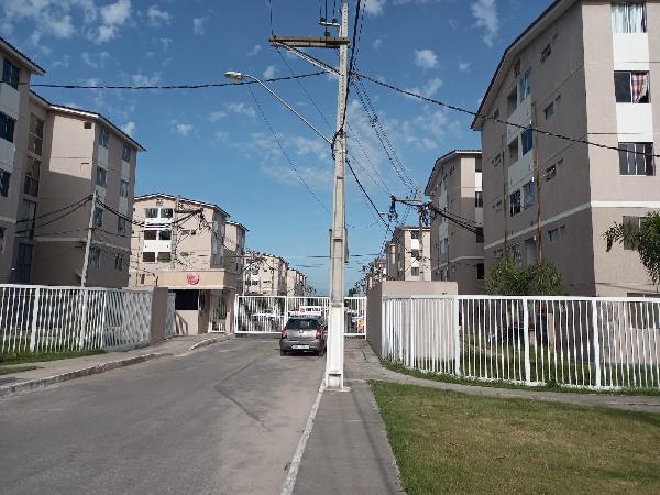 Vende-se em Itaborai-RJ  apto, 43.95 de área privativa,  2_qto(s), WC, 1_sala(s), cozinha.