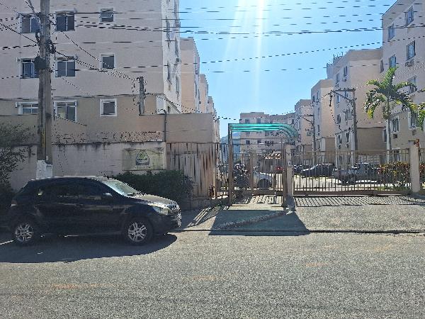 Vende-se em Duque De Caxias-RJ  apto, 45.76 de área privativa,  2_qto(s), WC, 1_sala(s), cozinha.