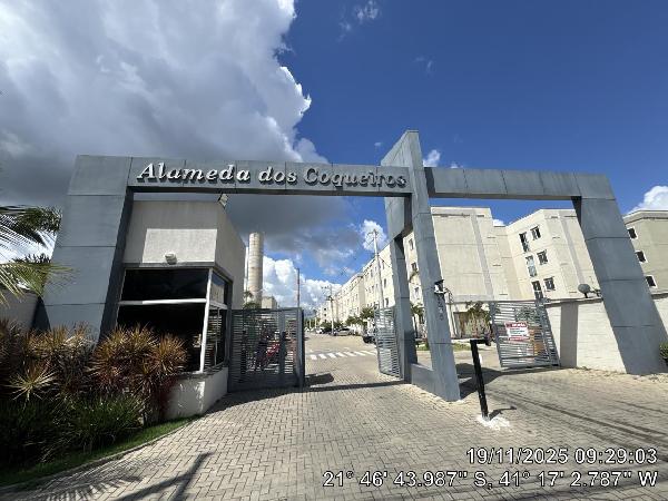 Vende-se em Campos Dos Goytacazes-RJ  apto, 83.51 de área total, 41.85 de área privativa,  2_qto(s), WC, 1_sala(s), cozinha, 1_vaga(s) de garagem.