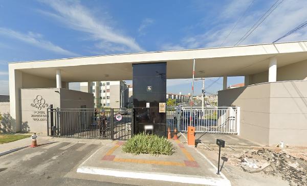 Vende-se em Itaborai-RJ  apto, 48.80 de área total, 48.80 de área privativa,  2_qto(s), WC, 1_sala(s), cozinha, 1_vaga(s) de garagem.