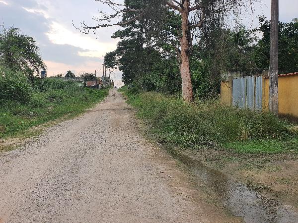 Vende-se em Itaborai-RJ  apto, 59.65 de área privativa,  2_qto(s), a.serv, WC, 1_sala(s), cozinha, 1_vaga(s) de garagem.