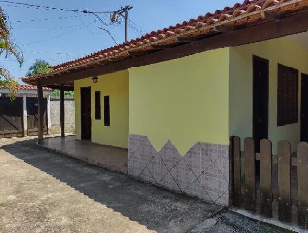 Vende-se em Itaborai-RJ  Casa, 134.18 de área total, 134.18 de área privativa, 360.00 de área do terreno,  2_qto(s), a.serv, WC, 1_sala(s), cozinha.