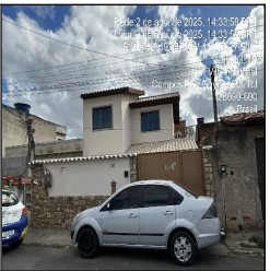 Vende-se em Campos Dos Goytacazes-RJ  Prédio, 125.00 de área privativa, 126.00 de área do terreno.