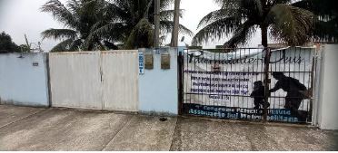 Vende-se em Itaguai-RJ  Casa, 76.95 de área privativa,  2_qto(s), a.serv, WC, 1_sala(s), cozinha, 1_vaga(s) de garagem.