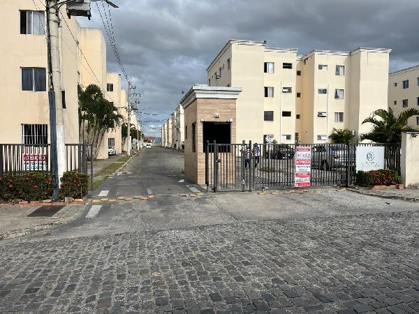 Vende-se em Campos Dos Goytacazes-RJ  apto, 56.74 de área total, 45.96 de área privativa,  2_qto(s), a.serv, WC, 1_sala(s), cozinha, 1_vaga(s) de garagem.