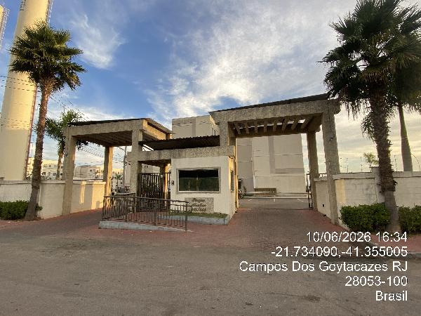 Vende-se em Campos Dos Goytacazes-RJ  apto, 86.94 de área total, 41.85 de área privativa,  2_qto(s), WC, 1_sala(s), cozinha, 1_vaga(s) de garagem.