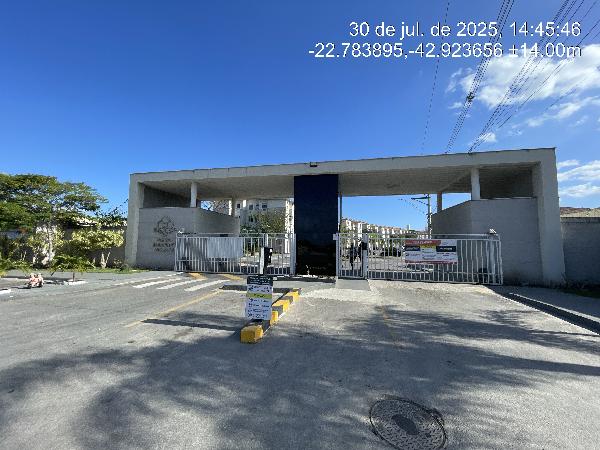 Vende-se em Itaborai-RJ  apto, 133.52 de área total, 48.80 de área privativa,  2_qto(s), WC, 1_sala(s), cozinha, 1_vaga(s) de garagem.