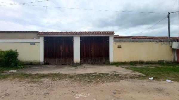 Vende-se em Itaborai-RJ  Casa, 66.16 de área total, 66.16 de área privativa, 225.00 de área do terreno,  2_qto(s), WC, 1_sala(s), cozinha.