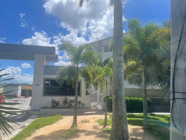 Vende-se em Macae-RJ  apto, 55.41 de área total, 46.05 de área privativa,  2_qto(s), WC, 1_sala(s), cozinha, 2_vaga(s) de garagem.