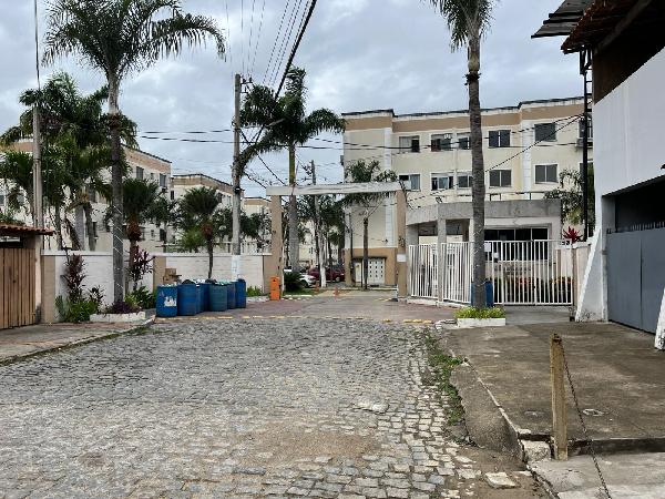 Vende-se em Campos Dos Goytacazes-RJ  apto, 56.38 de área total, 46.70 de área privativa,  2_qto(s), WC, 1_sala(s), cozinha, 1_vaga(s) de garagem.