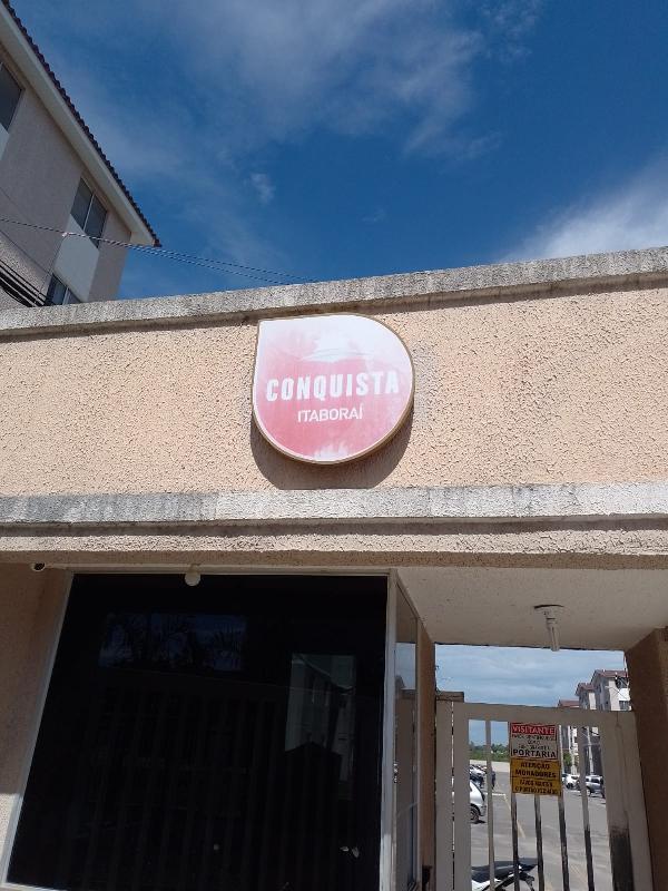 Vende-se em Itaborai-RJ  apto, 43.95 de área privativa,  2_qto(s), WC, 1_sala(s), cozinha, 1_vaga(s) de garagem.