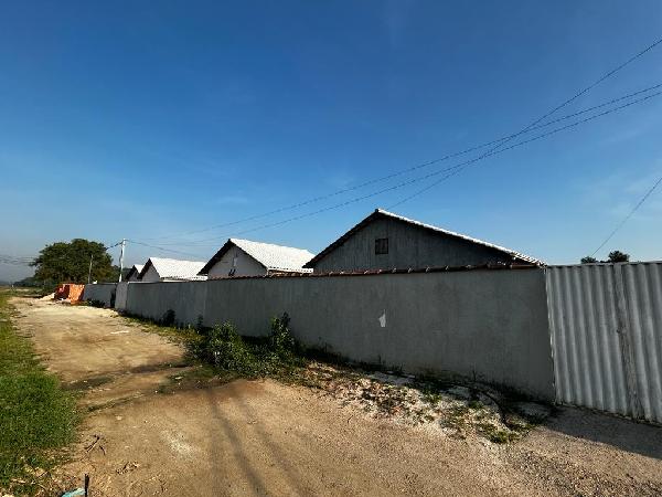 Vende-se em Mage-RJ  Casa, 51.85 de área privativa, 129.60 de área do terreno,  2_qto(s), WC, 1_sala(s), cozinha, 1_vaga(s) de garagem.