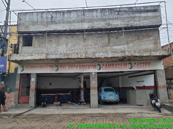 Vende-se em Campos Dos Goytacazes-RJ  Casa, 143.50 de área total, 65.00 de área privativa, WC, 2_sala(s).