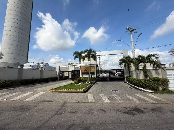 Vende-se em Itaborai-RJ  apto, 41.42 de área total, 41.42 de área privativa,  2_qto(s), WC, 1_sala(s), cozinha, 1_vaga(s) de garagem.