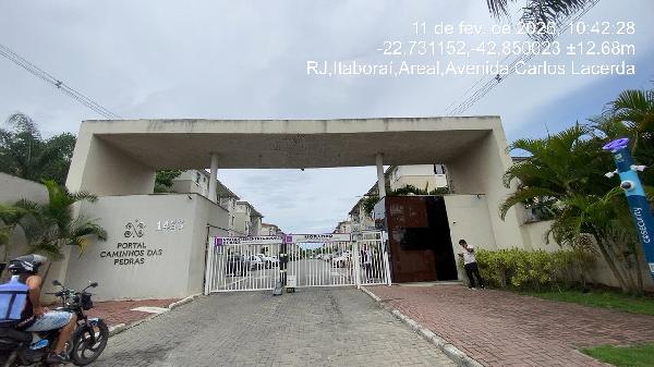 Vende-se em Itaborai-RJ  apto, 45.71 de área total, 45.71 de área privativa,  2_qto(s), WC, 1_sala(s), cozinha.