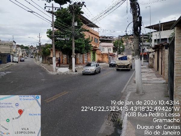 Vende-se em Duque De Caxias-RJ  apto, 71.22 de área total, 54.50 de área privativa,  2_qto(s), a.serv, WC, 1_sala(s), cozinha, Terraco.