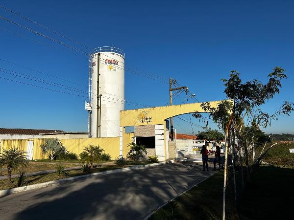 Vende-se em Itaborai-RJ  Casa, 51.60 de área privativa, 150.00 de área do terreno,  2_qto(s), WC, 1_sala(s), cozinha, 1_vaga(s) de garagem.