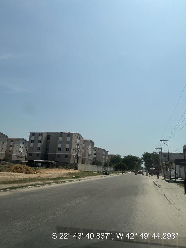 Vende-se em Itaborai-RJ  apto, 43.95 de área privativa,  2_qto(s), a.serv, WC, 1_sala(s), cozinha, 1_vaga(s) de garagem.