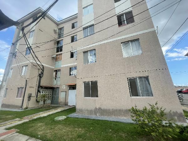 Vende-se em Itaborai-RJ  apto, 43.95 de área total, 43.95 de área privativa,  2_qto(s), WC, 1_sala(s), cozinha, 1_vaga(s) de garagem.