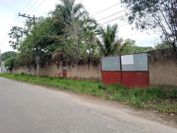 Vende-se em Itaguai-RJ  Terreno, 2500.00 de área do terreno.