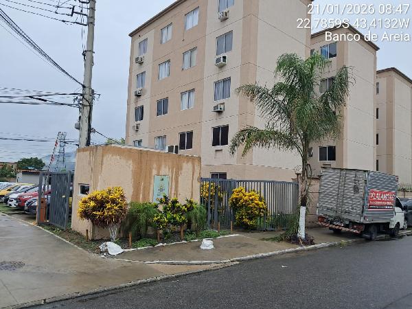 Vende-se em Mesquita-RJ  apto, 40.54 de área total, 40.54 de área privativa,  2_qto(s), WC Emp, 1_sala(s), cozinha, 1_vaga(s) de garagem.