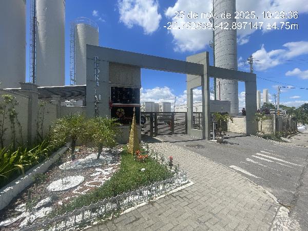 Vende-se em Itaborai-RJ  apto, 85.00 de área total, 40.82 de área privativa,  2_qto(s), a.serv, WC, 1_sala(s), cozinha.
