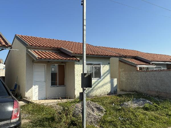 Vende-se em Itaborai-RJ  Casa, 51.60 de área total, 51.60 de área privativa, 150.00 de área do terreno,  2_qto(s), varanda, a.serv, WC, 1_sala(s), cozinha, 1_vaga(s) de garagem.