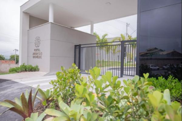 Vende-se em Itaborai-RJ  apto, 56.42 de área total, 48.80 de área privativa,  2_qto(s), a.serv, WC, 1_sala(s), cozinha, 1_vaga(s) de garagem.