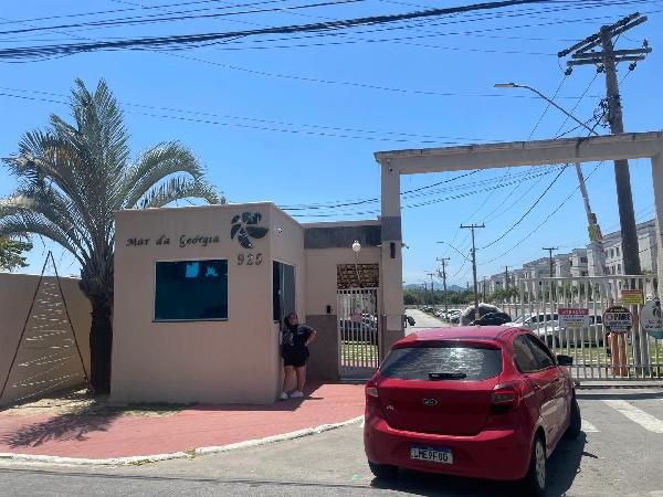 Vende-se em Macae-RJ  apto, 53.50 de área total, 45.94 de área privativa,  2_qto(s), a.serv, WC, 1_sala(s), cozinha, 1_vaga(s) de garagem.