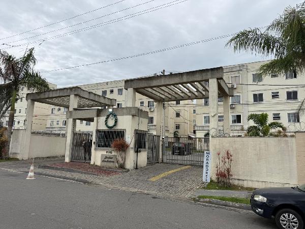Vende-se em Campos Dos Goytacazes-RJ  apto, 73.16 de área total, 73.16 de área privativa,  2_qto(s), WC, 1_sala(s), cozinha.