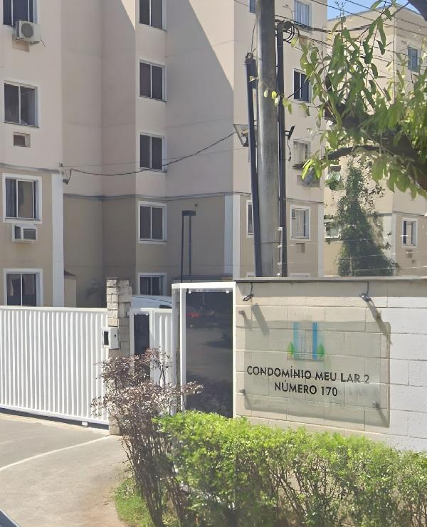 Vende-se em Duque De Caxias-RJ  apto, 54.12 de área total, 45.76 de área privativa, 0.00 de área do terreno.