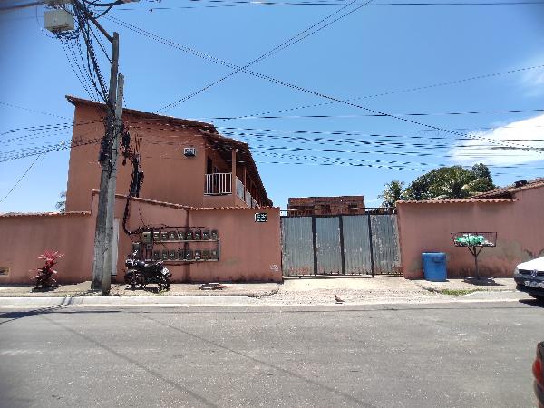 Vende-se em Itaborai-RJ  apto, 56.44 de área total, 56.44 de área privativa,  1_qto(s), a.serv, WC, 1_sala(s), cozinha.