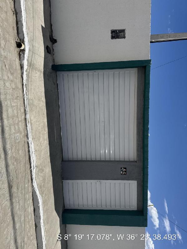 Vende-se em Belo Jardim-PE  Casa, 56.00 de área total, 56.00 de área privativa, 126.00 de área do terreno,  2_qto(s), a.serv, WC, 1_sala(s), cozinha, 1_vaga(s) de garagem.