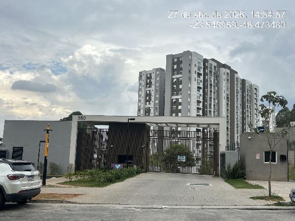 Vende-se em Sao Paulo-SP  apto, 83.90 de área total, 47.30 de área privativa,  3_qto(s), a.serv, WC, 1_sala(s), cozinha, 1_vaga(s) de garagem.