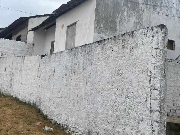 Vende-se em Cha De Alegria-PE  Casa, 42.00 de área privativa, 70.00 de área do terreno,  2_qto(s), WC, 1_sala(s), cozinha.