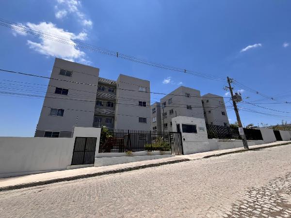 Vende-se em Caruaru-PE  apto, 61.51 de área total, 55.89 de área privativa,  2_qto(s), a.serv, WC, 1_sala(s), cozinha.