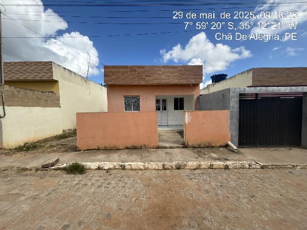 Vende-se em Cha De Alegria-PE  Casa, 57.81 de área total, 57.81 de área privativa, 150.41 de área do terreno,  2_qto(s), a.serv, WC, 1_sala(s), cozinha, Terraco.