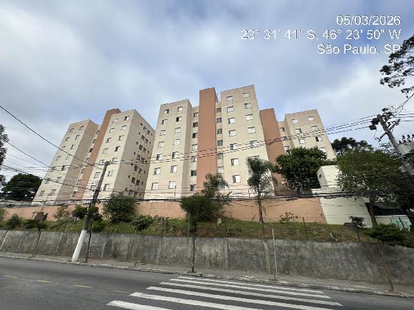 Vende-se em Sao Paulo-SP  apto, 82.92 de área total, 41.30 de área privativa,  2_qto(s), WC, 1_sala(s), cozinha, 1_vaga(s) de garagem.