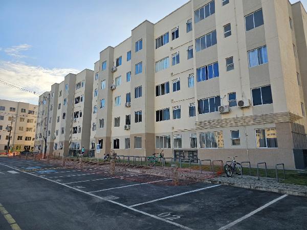 Vende-se em Rio De Janeiro-RJ  apto, 41.07 de área privativa,  2_qto(s), a.serv, WC, 1_sala(s), cozinha.