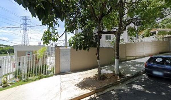 Vende-se em Rio De Janeiro-RJ  apto, 41.00 de área total, 41.00 de área privativa,  2_qto(s), WC, 1_sala(s), cozinha, 1_vaga(s) de garagem.