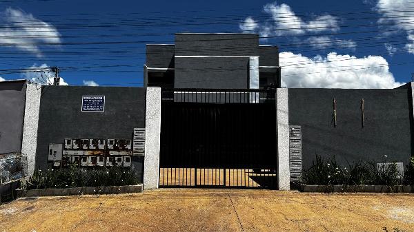 Vende-se em Aguas Lindas De Goias-GO  apto, 75.28 de área total, 50.60 de área privativa,  2_qto(s), a.serv, WC, 1_sala(s), cozinha.