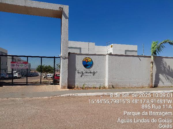 Vende-se em Aguas Lindas De Goias-GO  apto, 77.11 de área total, 43.19 de área privativa,  2_qto(s), varanda, WC, 1_sala(s), cozinha, 1_vaga(s) de garagem.