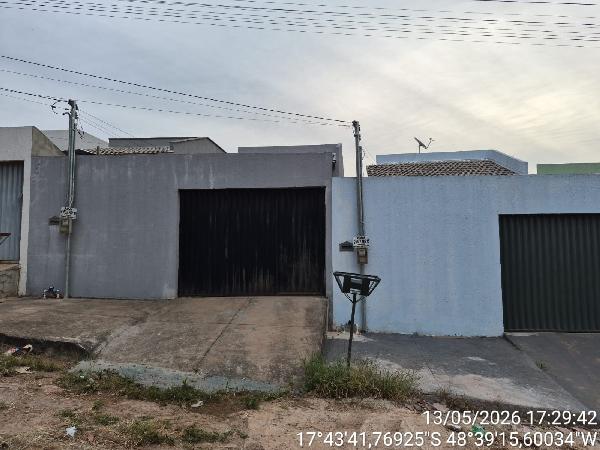 Vende-se em Caldas Novas-GO  Casa, 69.99 de área total, 69.99 de área privativa, 180.00 de área do terreno,  2_qto(s), a.serv, WC, 1_sala(s), cozinha.