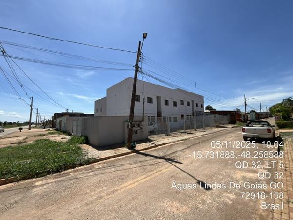 Vende-se em Aguas Lindas De Goias-GO  apto, 78.31 de área total, 44.73 de área privativa,  2_qto(s), WC, 1_sala(s), cozinha, 1_vaga(s) de garagem.
