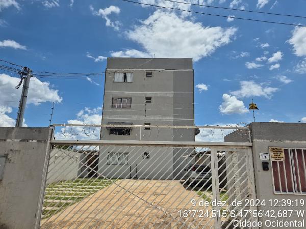 Vende-se em Cidade Ocidental-GO  apto, 51.77 de área privativa,  2_qto(s), a.serv, WC, 1_sala(s), cozinha, 1_vaga(s) de garagem.