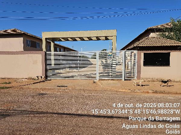 Vende-se em Aguas Lindas De Goias-GO  apto, 49.92 de área total, 47.16 de área privativa,  2_qto(s), a.serv, WC, 1_sala(s), cozinha, 1_vaga(s) de garagem.