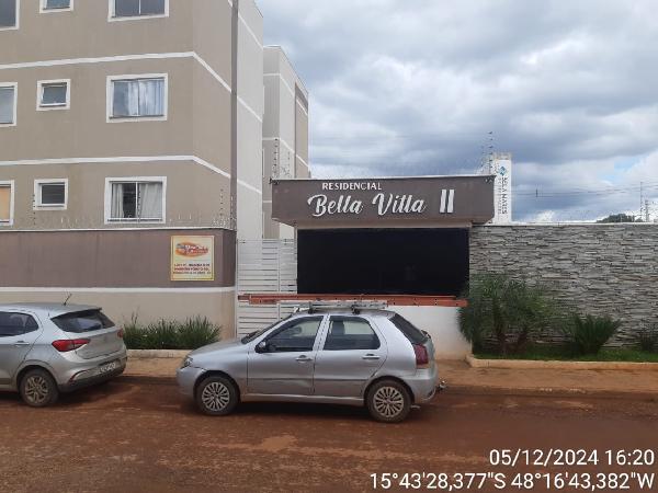 Vende-se em Aguas Lindas De Goias-GO  apto, 45.00 de área privativa, 8400.00 de área do terreno,  2_qto(s), WC, 1_sala(s), cozinha, 1_vaga(s) de garagem.