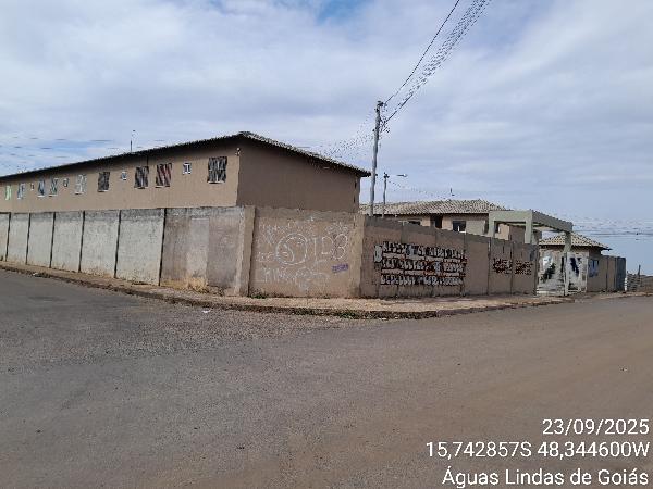 Vende-se em Aguas Lindas De Goias-GO  apto, 61.17 de área total, 47.16 de área privativa,  2_qto(s), a.serv, WC, 1_sala(s), cozinha, 1_vaga(s) de garagem.