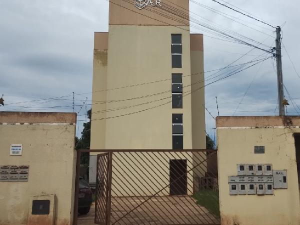 Vende-se em Cidade Ocidental-GO  apto, 87.49 de área total, 50.77 de área privativa,  2_qto(s), a.serv, WC, 1_sala(s), cozinha, 1_vaga(s) de garagem.
