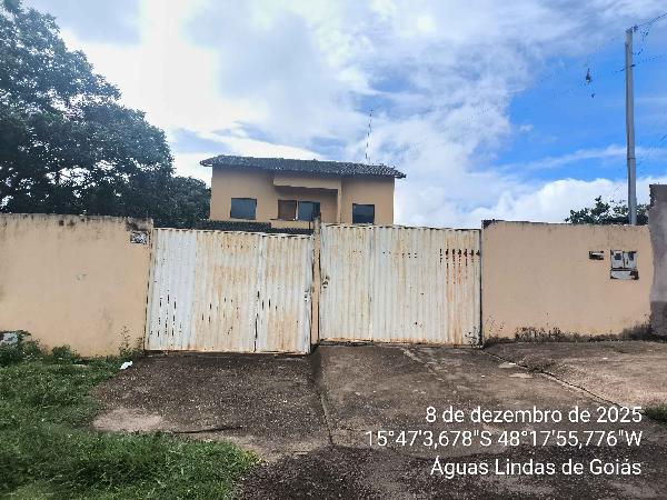 Vende-se em Aguas Lindas De Goias-GO  apto, 100.95 de área total, 63.31 de área privativa,  2_qto(s), varanda, a.serv, WC, 1_sala(s), cozinha, 1_vaga(s) de garagem.